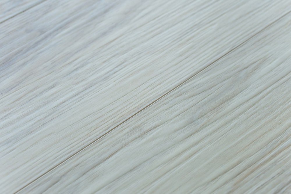 Замковая ПВХ плитка "Art Tile" Клён Жемчужный (1220*152*5 мм) — купить в Улан-Удэ