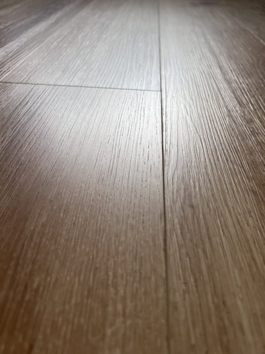 SPC ламинат "OneFloor" ЕСО 5011 (4V фаска) (1220*184*4 мм) — купить в Улан-Удэ