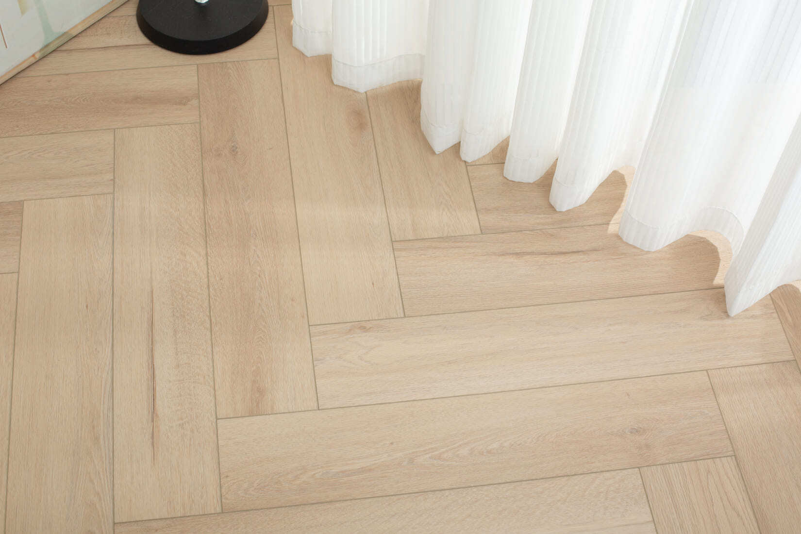 Плитка SPC "OneFloor" 3032 А,В  ЁЛКА (640*128*4 мм) — купить в Улан-Удэ