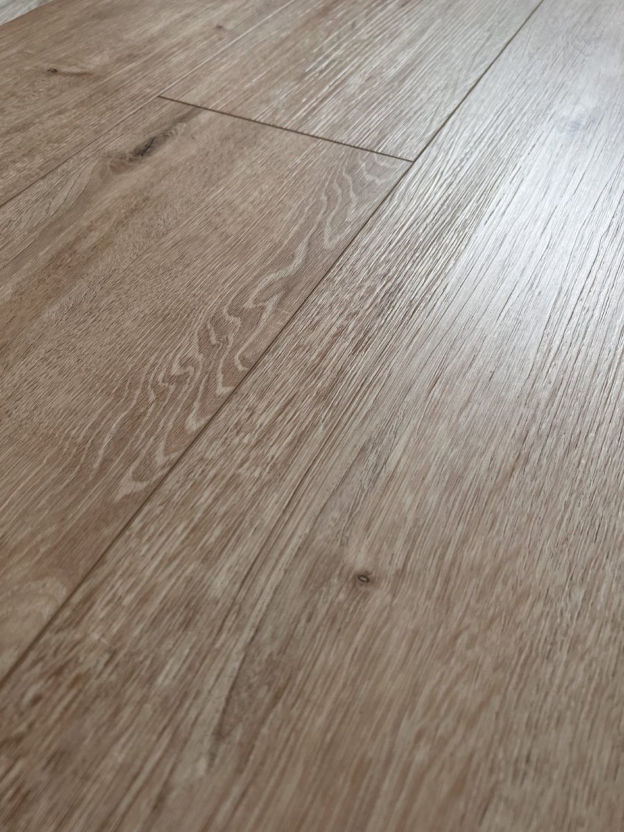 SPC ламинат "OneFloor" ЕСО 5062 (4V фаска) (1220*184*4 мм) — купить в Улан-Удэ