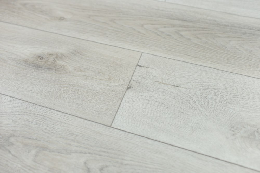 Замковая ПВХ плитка "Art Tile" Дуб Эдинбург (1200*183*6 мм) — купить в Улан-Удэ