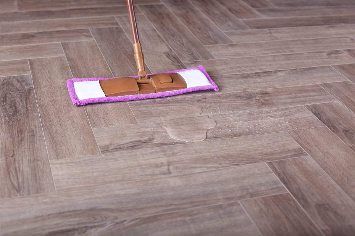 Замковая ПВХ плитка "Aberhof" Carmelita 1862 (615*123*5 мм) — купить в Улан-Удэ