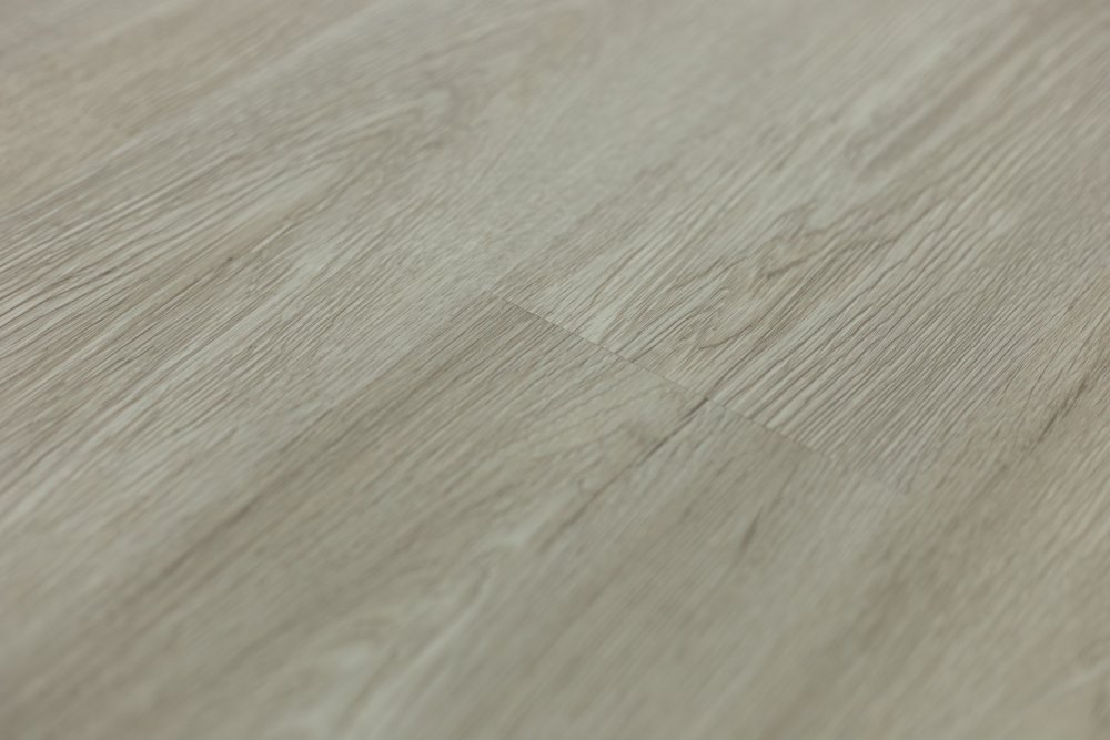 Замковая ПВХ плитка "Art Tile" Дуб Британь (920*150*4 мм) — купить в Улан-Удэ