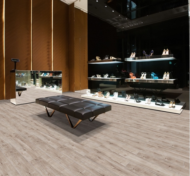 SPC ламинат "Royce" Sense Дуб Кааба 705 (1200*180*4 мм) — купить в Улан-Удэ