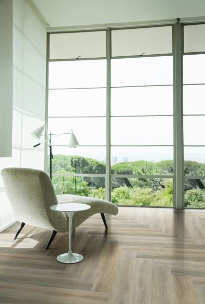 Кварцвиниловая плитка "LG" Орешник классический (1200*180*2 мм) — купить в Улан-Удэ