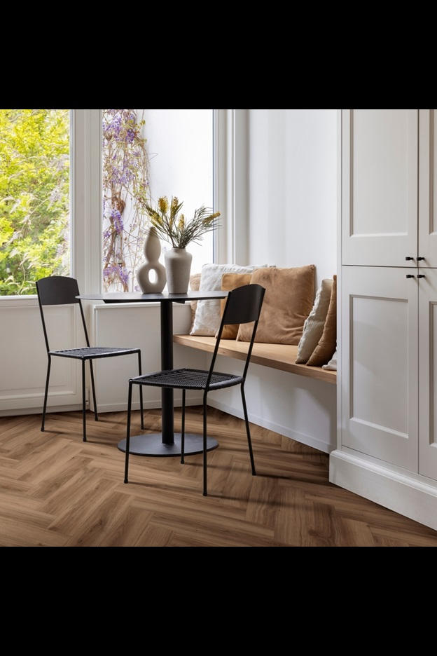 Замковая ПВХ плитка Classic Oak 24844 (630*126*6 мм) — купить в Улан-Удэ