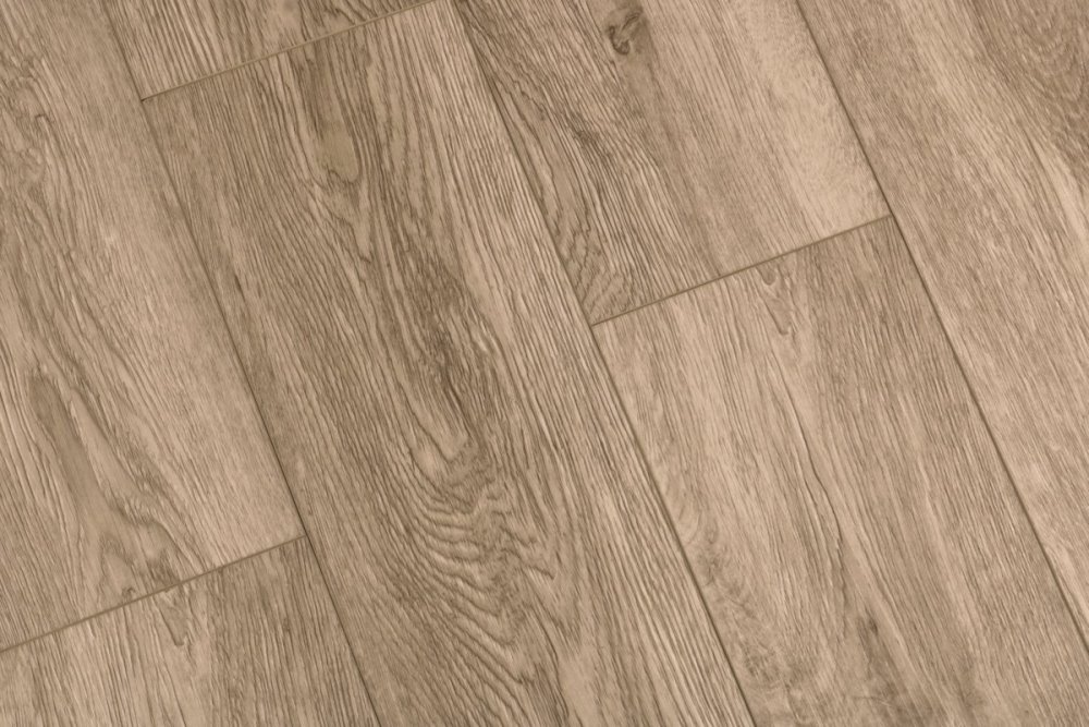 LVT плитка "Profield" Дуб Мадейра (915,4*152,4*2,5 мм) — купить в Улан-Удэ
