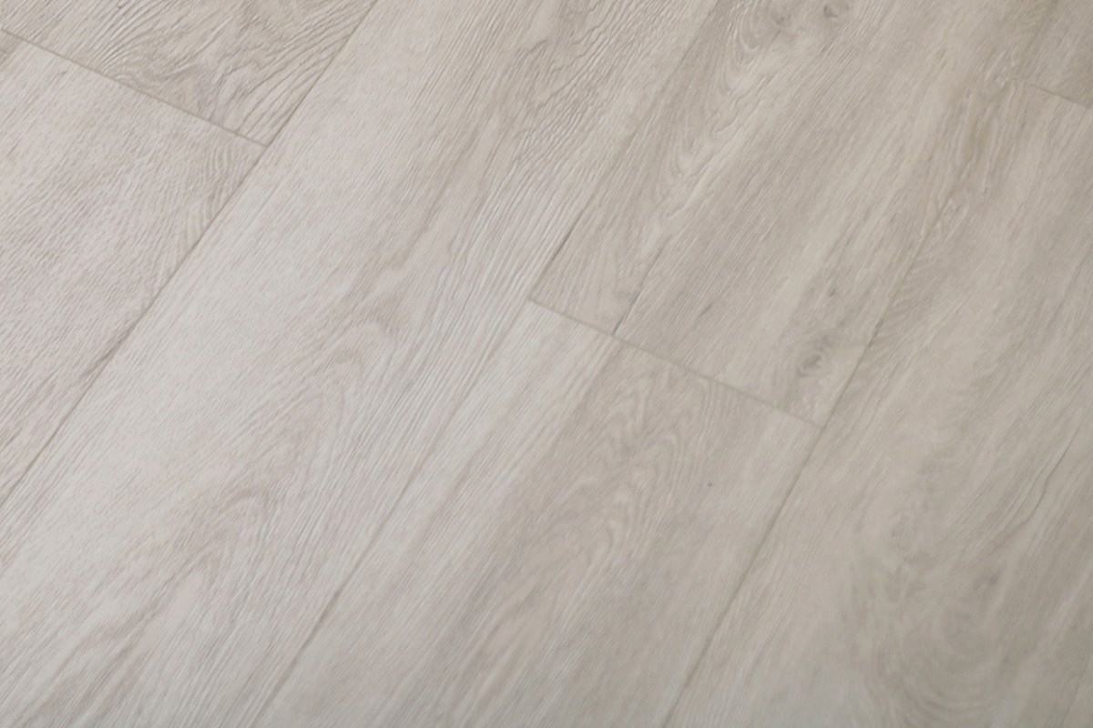 SPC ламинат "Profield" Дуб Кьявари (1220*184*4 мм) — купить в Улан-Удэ